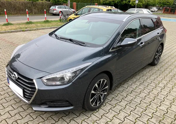 wielkopolskie Hyundai i40 cena 53200 przebieg: 183900, rok produkcji 2016 z Leszno